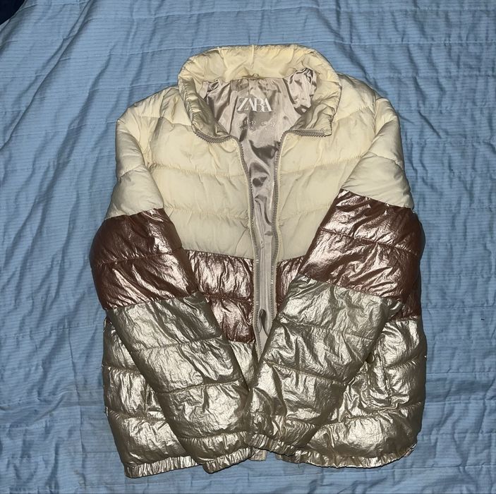 Детская куртка zara золотисто-розовая на девочку 11-12 лет