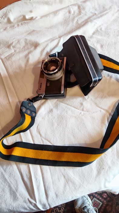 Câmara vintage Canonet QL17