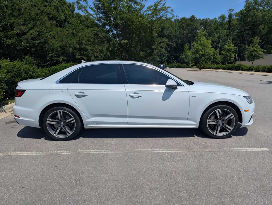Audi A4      2017