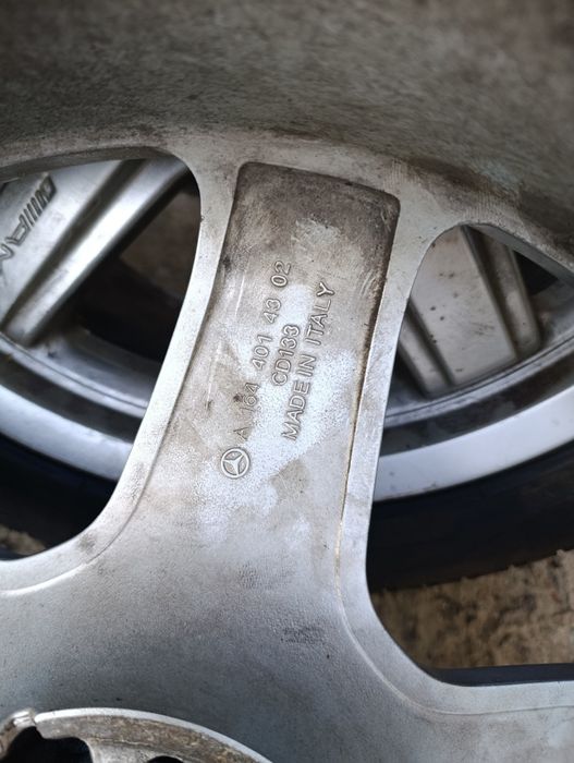 Продам комплект колес 5*112R21