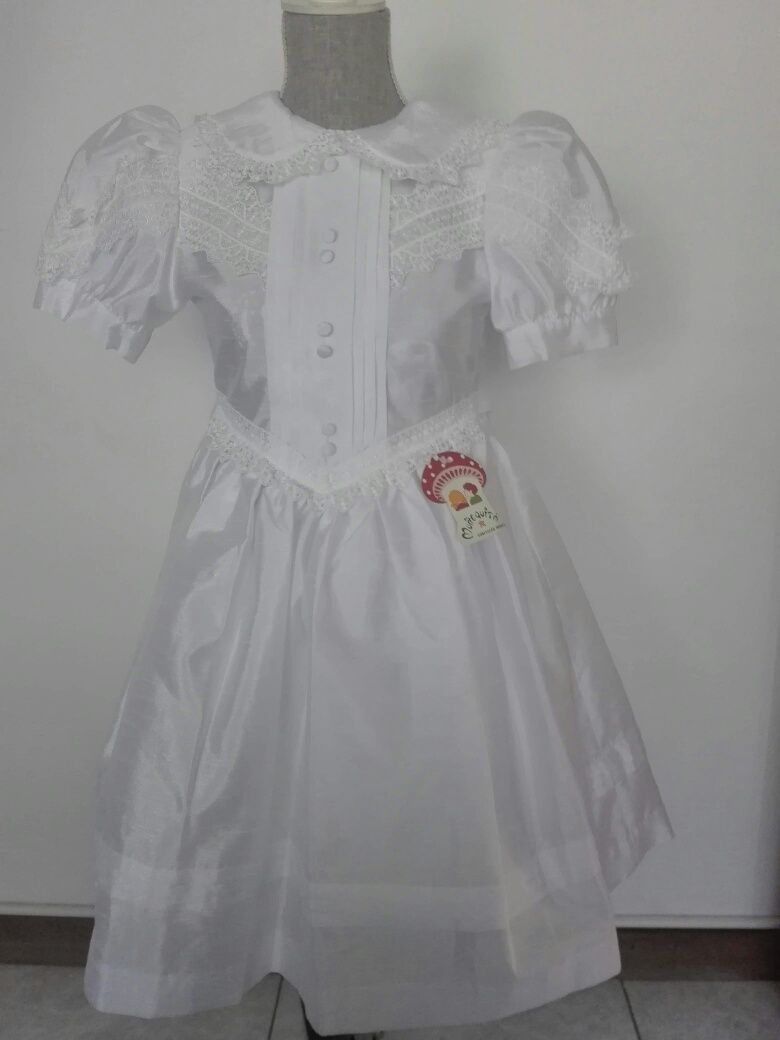 Vendo vestido para menina de alianças