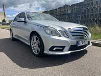 Mercedes-Benz Klasa E E550 4matic / Skóry / Automat / Harman Kardon / Pakiet AMG