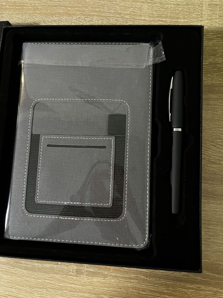Подарочный набор блокнот +ручка