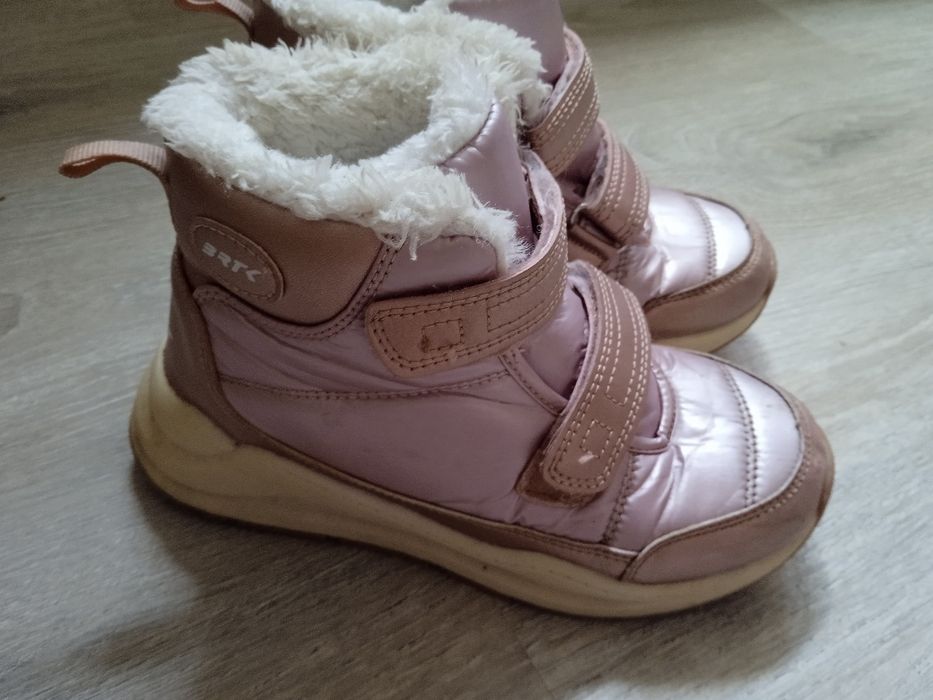 Зимові чоботи на дівчинку. Розмір 32.