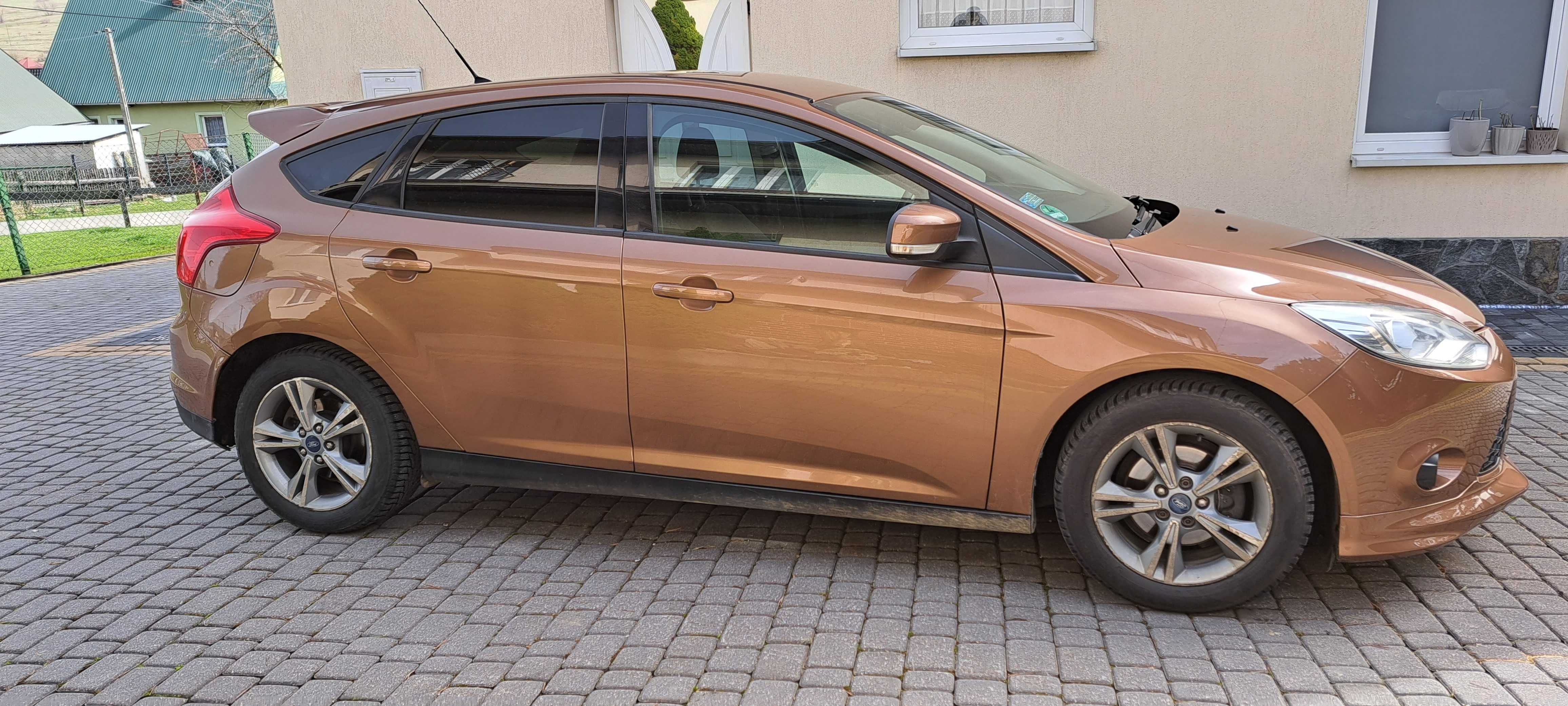 Ford Focus 1.6DCI nowy rozrząd 2 kpl opon