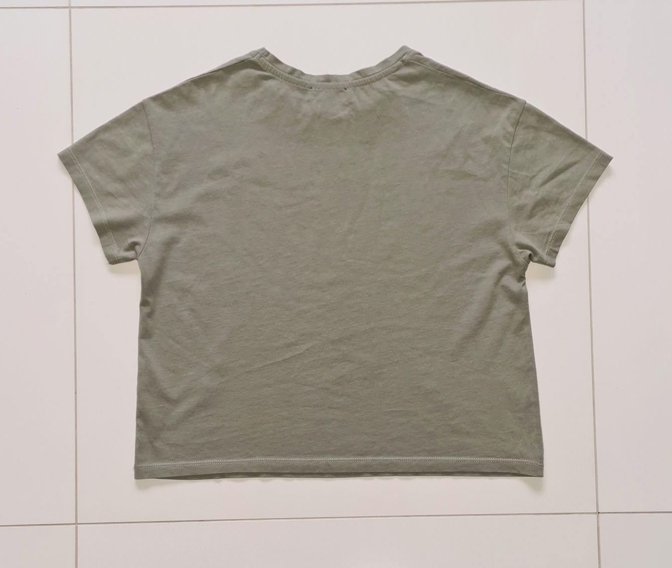 New Look militarny t-shirt z dziurami crop top 152-158