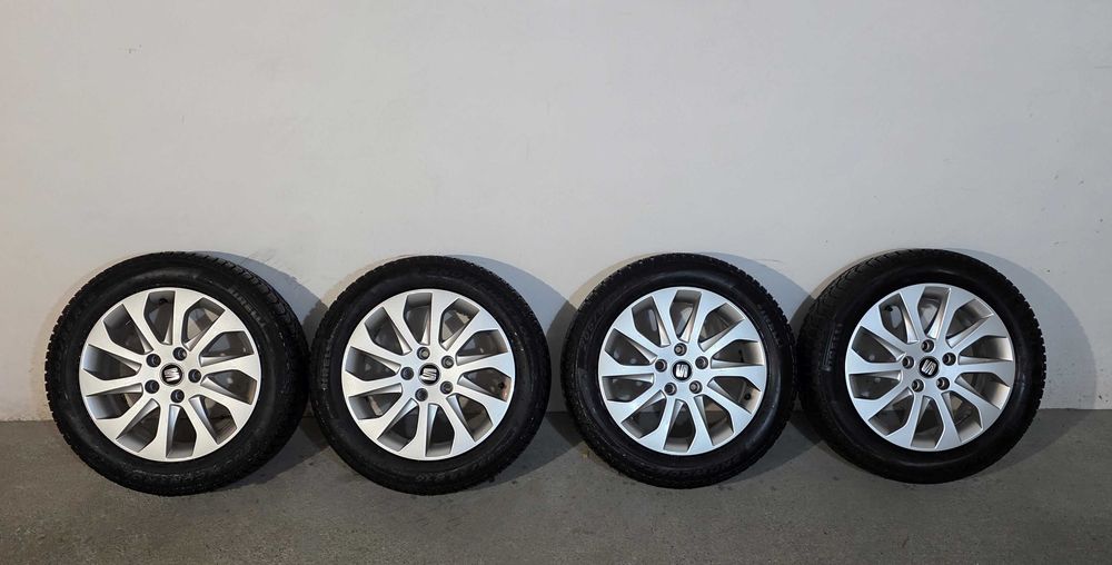 Felgi aluminiowe + opony zimowe 205/55/16 do Seat Leon 3, do neg.