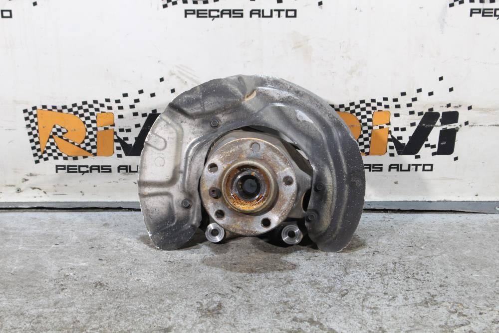 Manga de Eixo Frontal Esquerda BMW Serie 4 xDrive