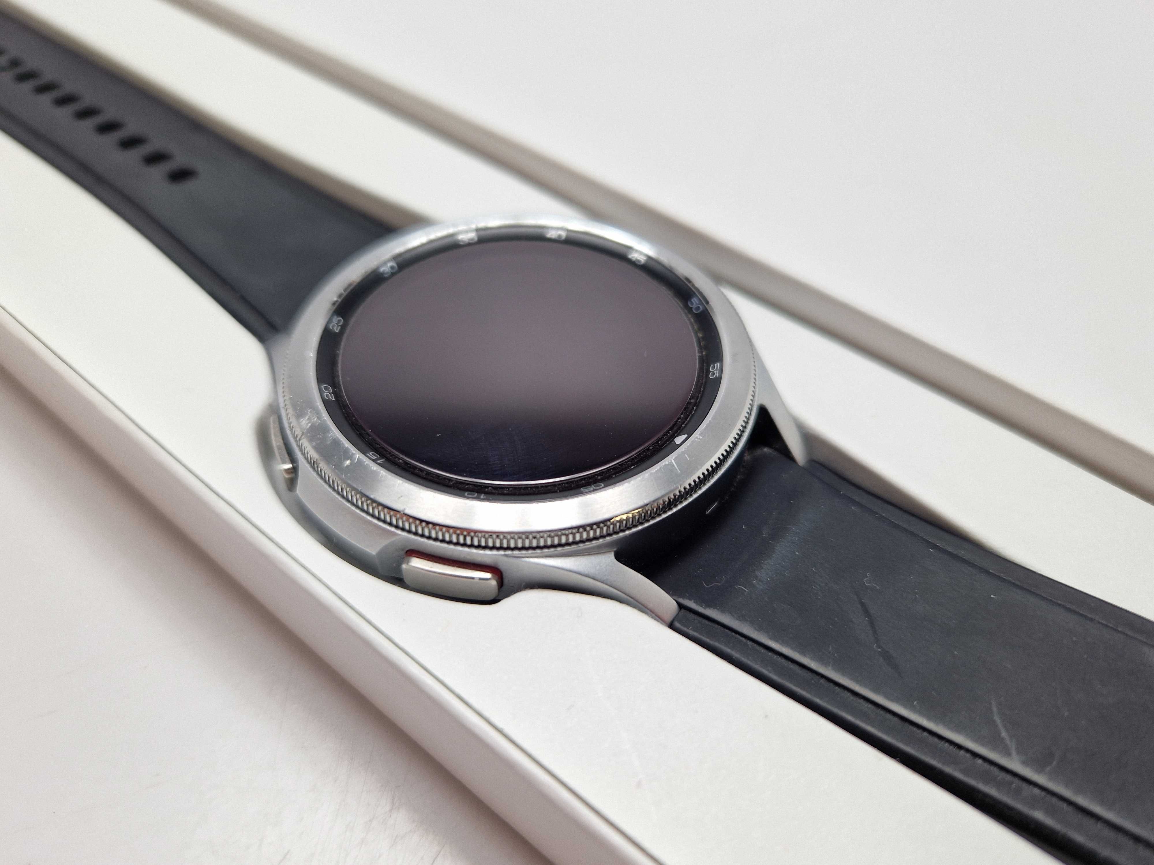 Smartwatch Samsung Galaxy watch 4 Classic (R895) 46MM Srebrny + Paski