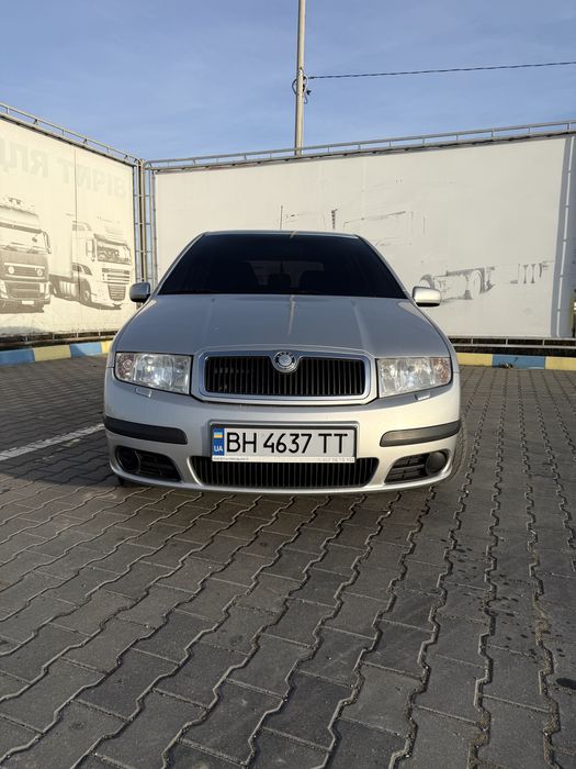 Skoda Fabia 1,2 мотор 2004 год