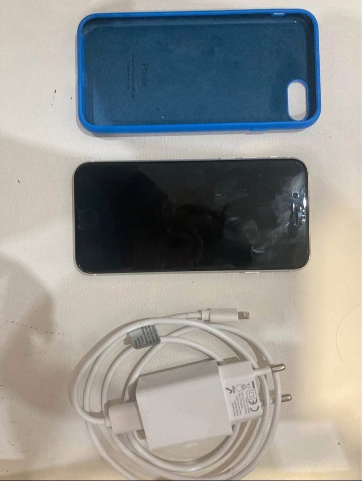 NEGOCIAVELl iPhone SE 2020+SMARTWATCH DENVER compatível IOS e Android