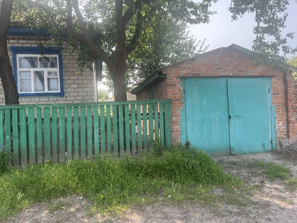 Продам добротний будинок  район Крюків ( Кременчук)
