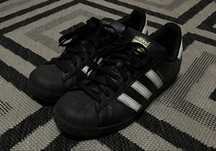 Adidas superstar black