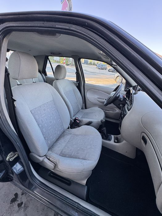 Ford Fiesta 2001