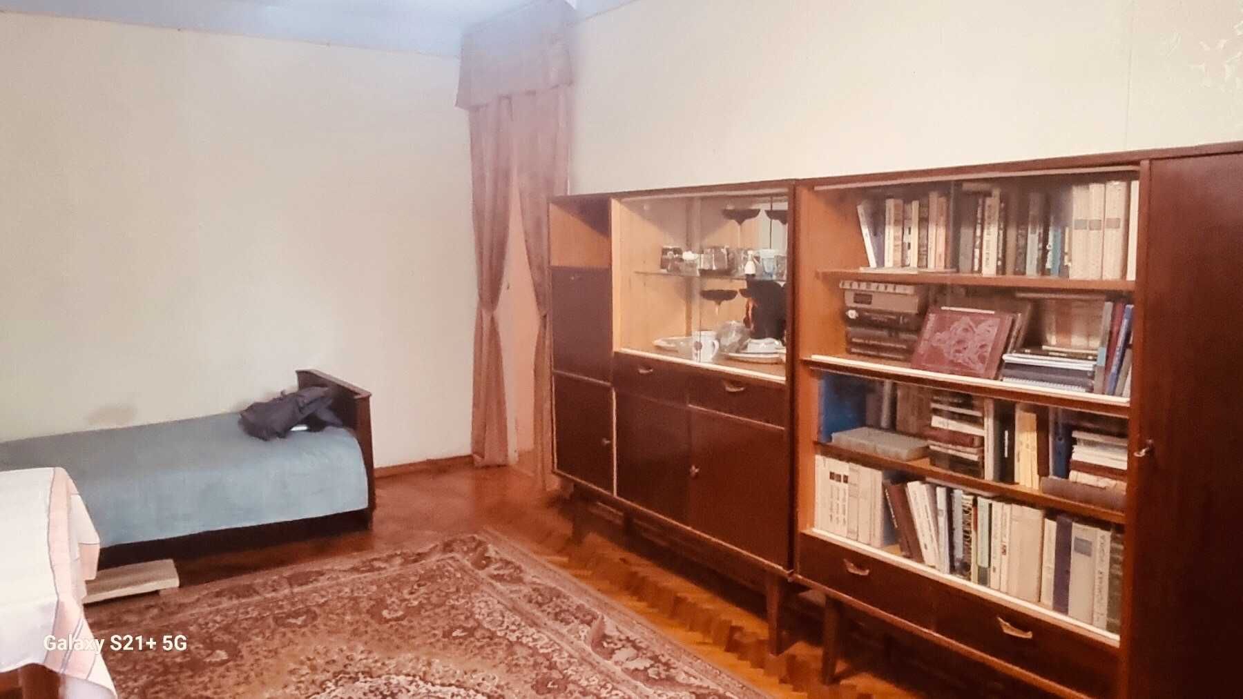 Долгосрочная аренда 3 комн. квартира 56 кв.м. по ул.Михаила Донца  12