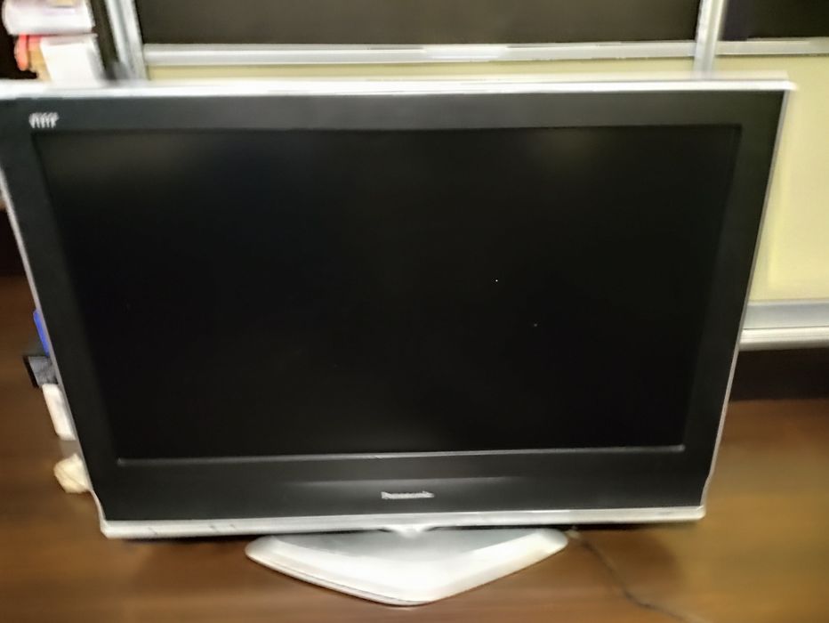 Panasonic TX-32LX70M