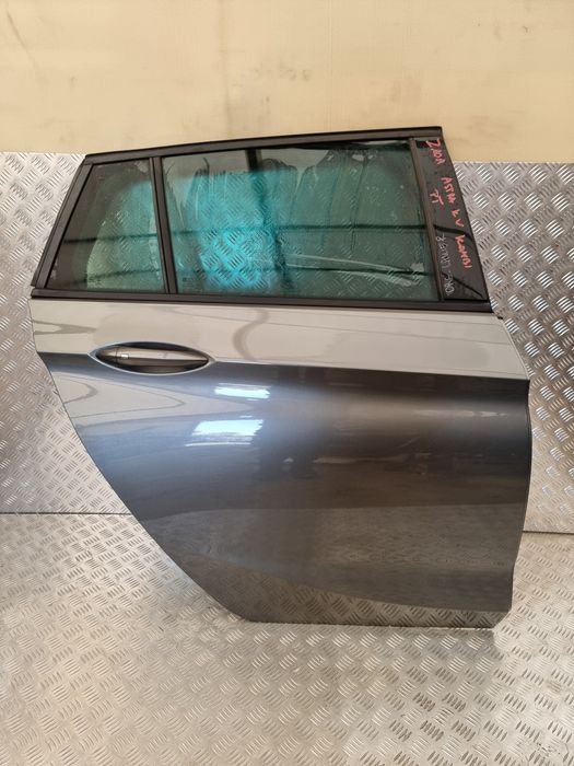 Z10A drzwi prawe tylne prawy tył Opel Astra K V kombi