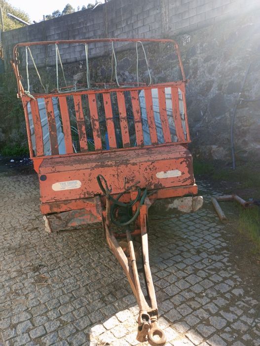 Autocarregante de Erva