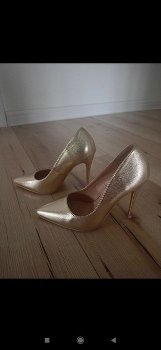 Złote szpilki DeeZee rozmiar 37