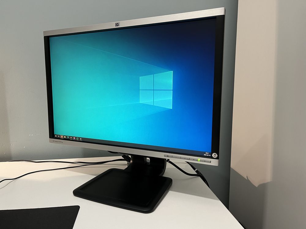 Monitor LCD HP Compaq LA2405wg 24-cale 1920x1200