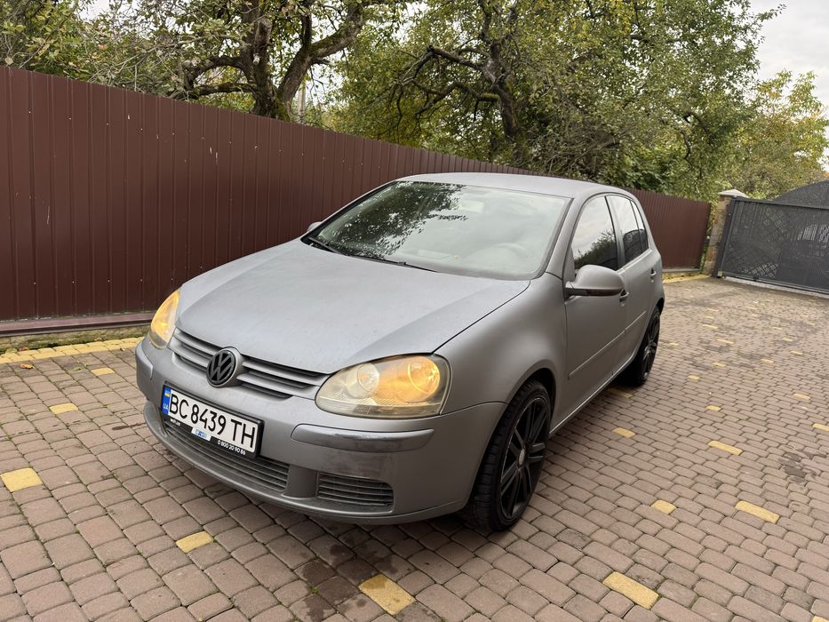Volkswagen Golf V 1.4mpi газ/бензин