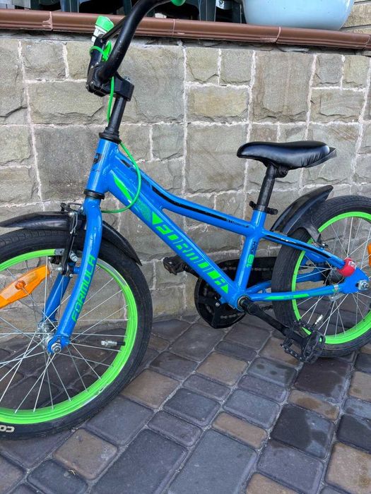 Велосипед дитячий  18 дюймів колеса