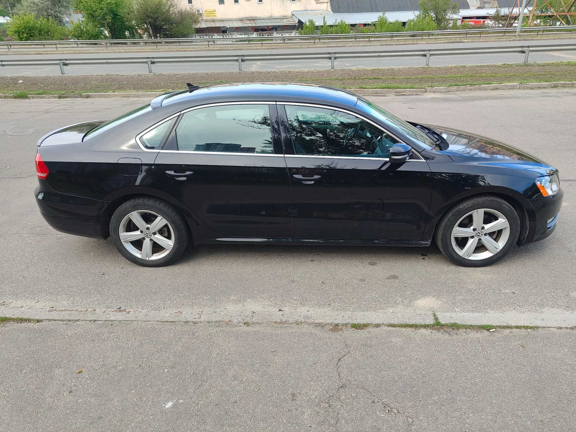 Volkswagen Passat 2013 NMS SE 2.5 газ бензин