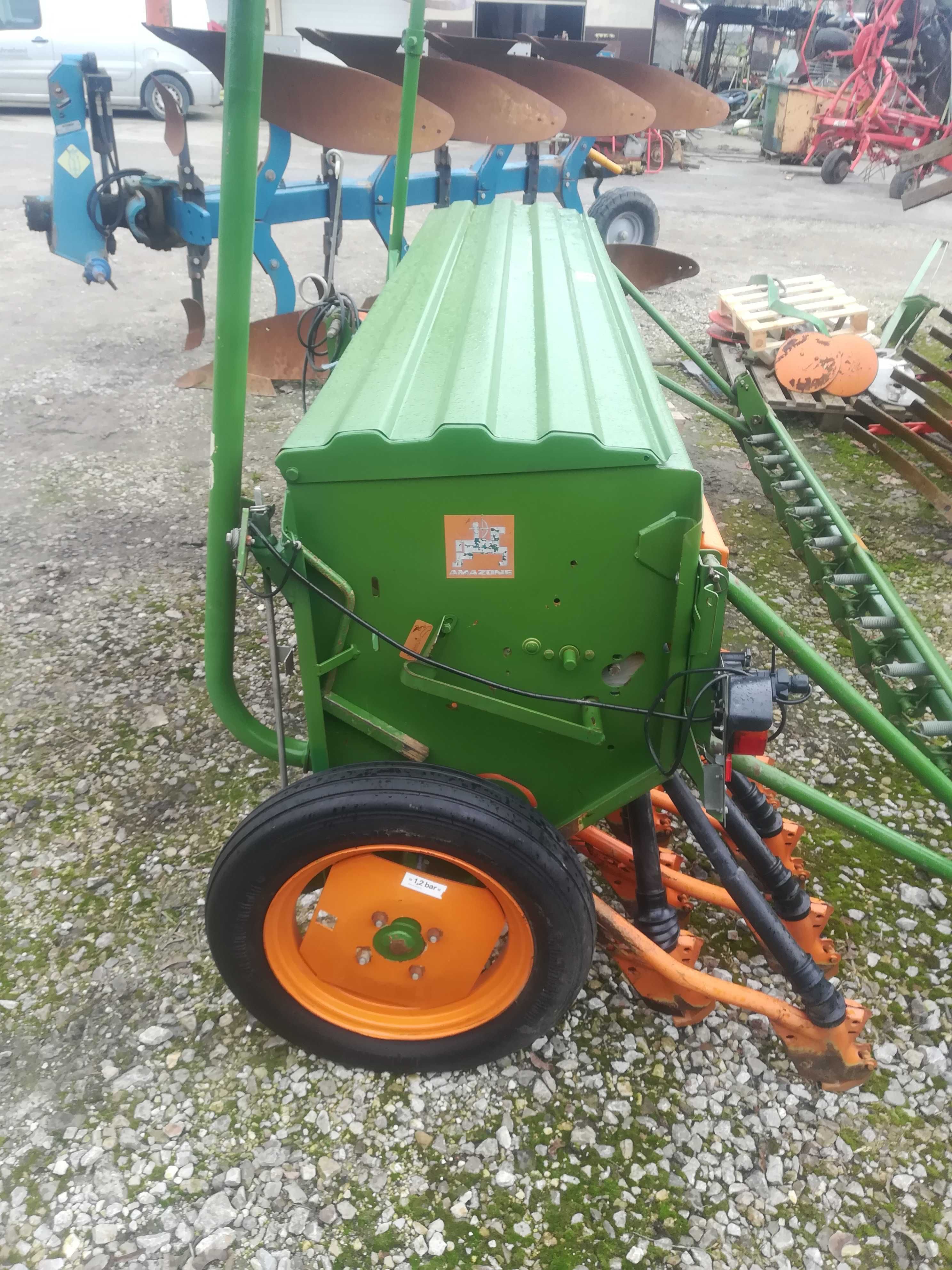 amazone d8 special 3m siewnik