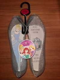 Sapatos Cinderella, novos, transparentes/com glitter prateado, tam 35