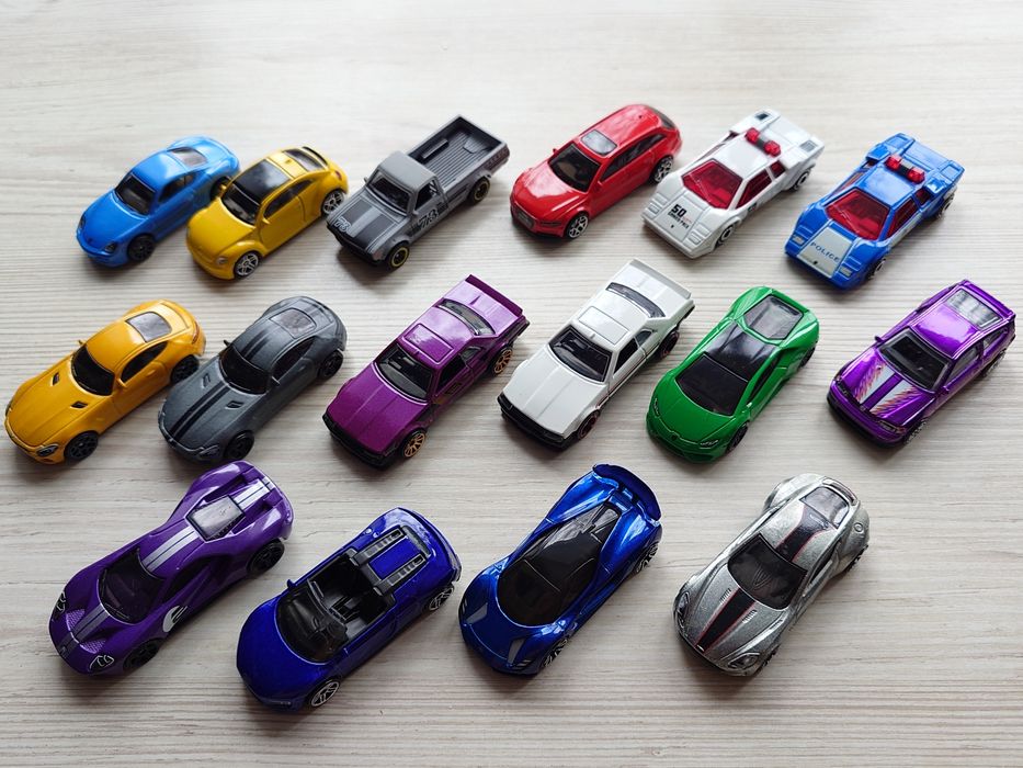 Машинки розпаки Hot Wheels, STH, Ferrari, Johnny lightning та інші
