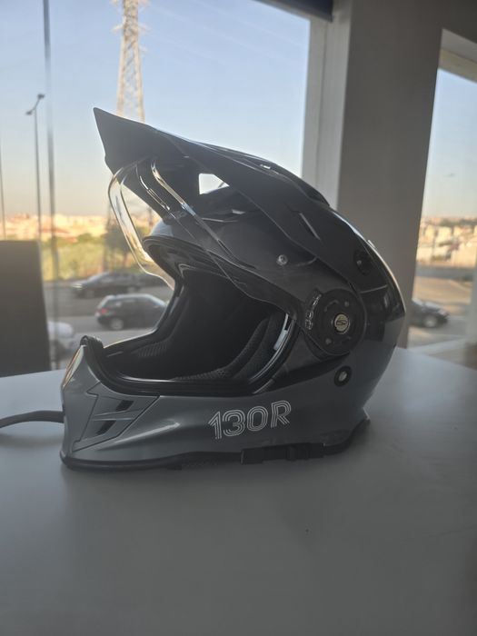 Capacete 130R  em bom estado tamanho S