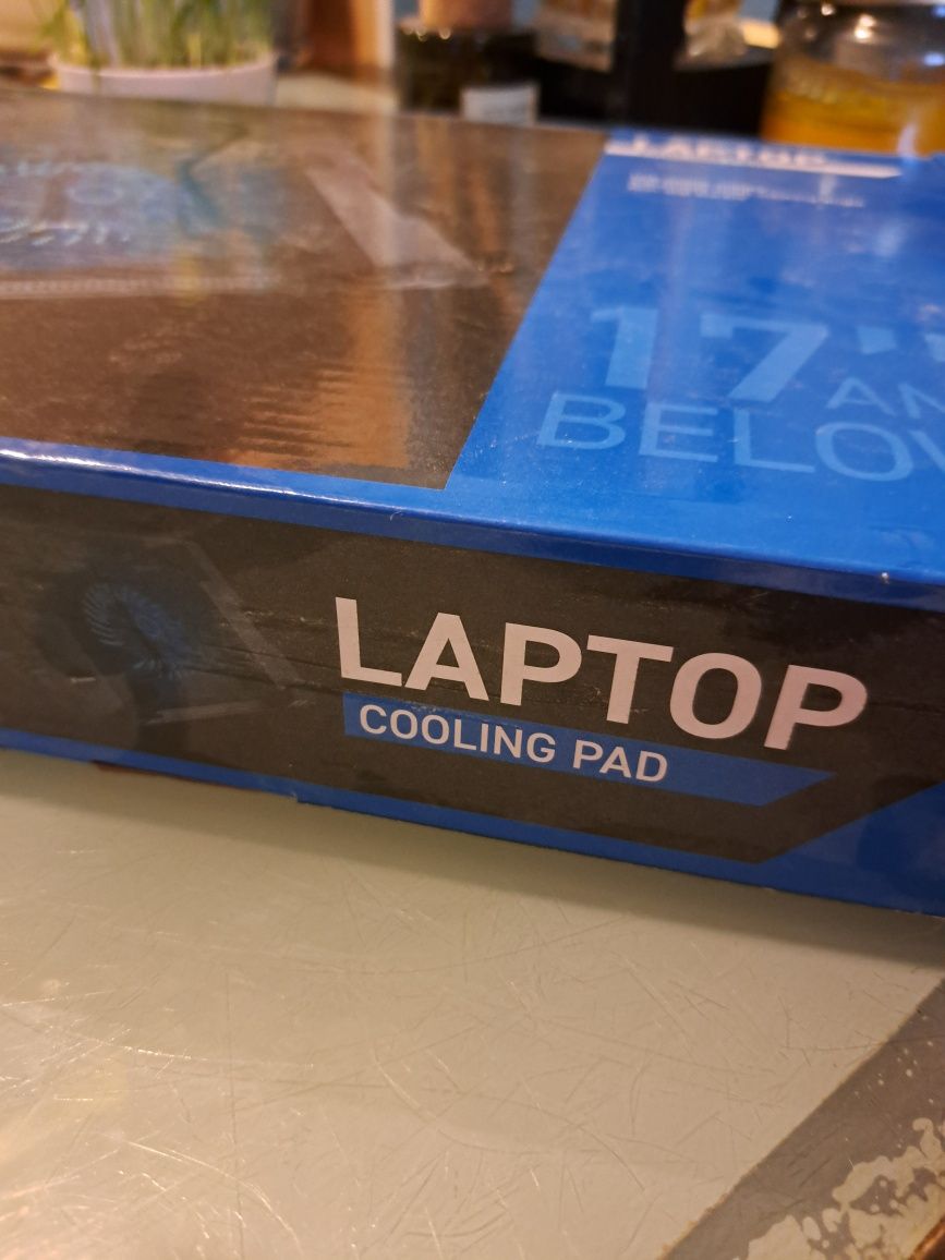 Chłodząca podkładka pod laptopa