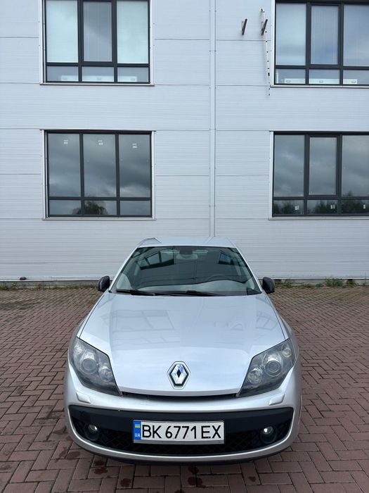 Renault Laguna 3. 2.0 газ,бензин