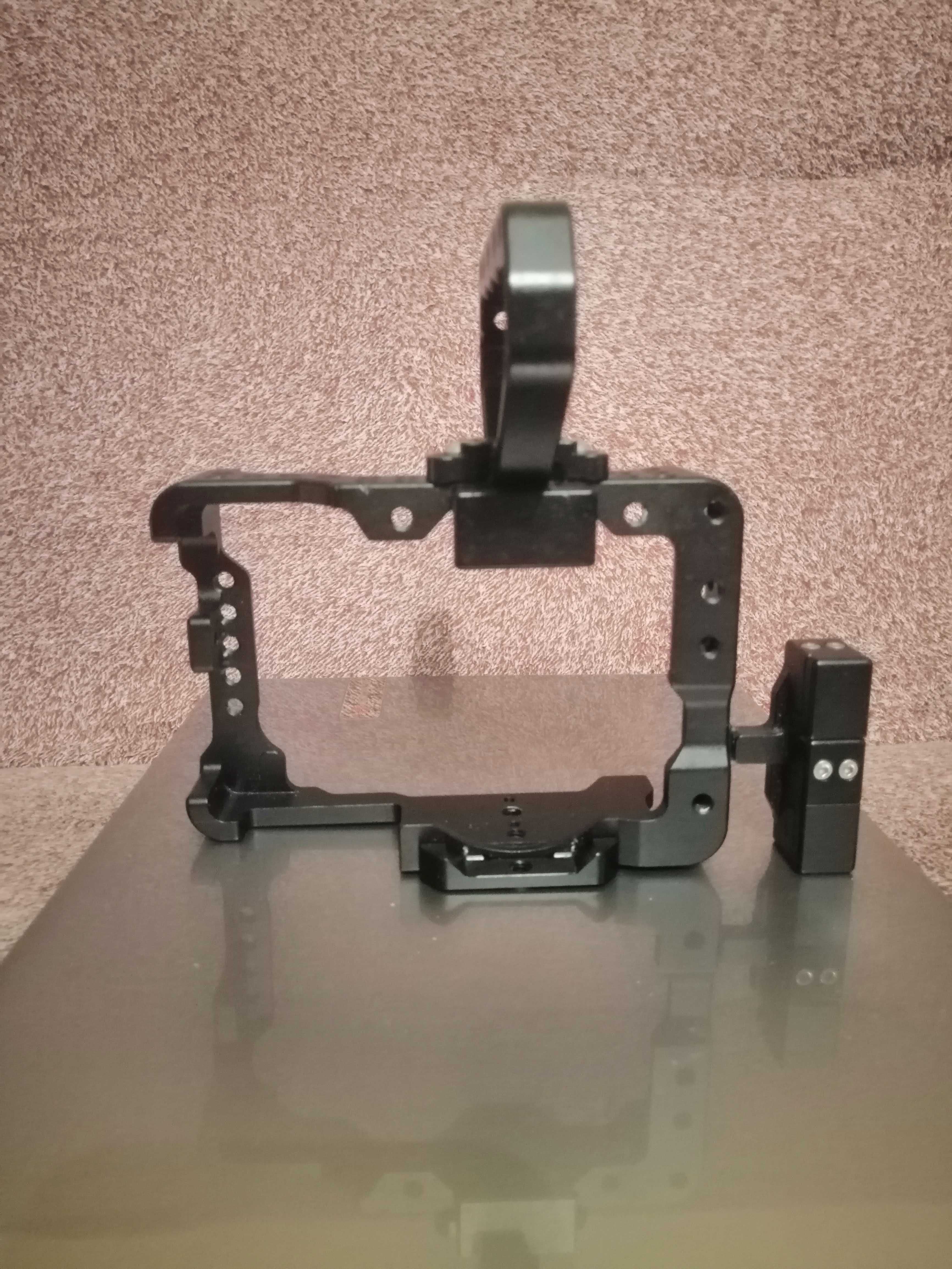 Camera Cage como nova