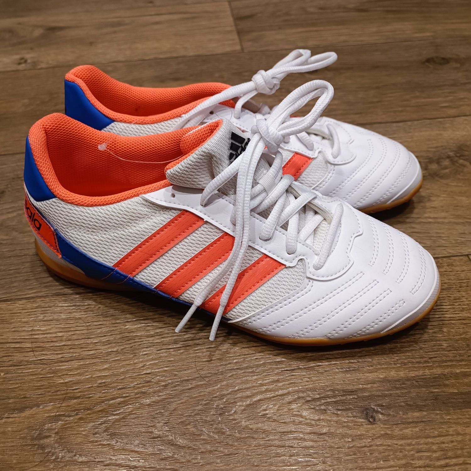 Футбольные Футзалки кроссовки Adidas Super Sala FV2633 белые ОРИГИНАЛ