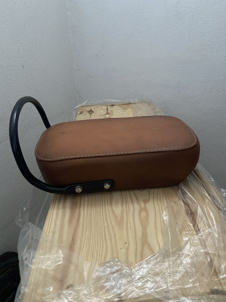 Assento pendura Royal Enfield Classic