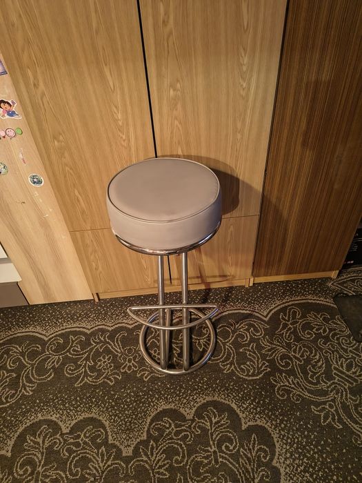 Hoker krzesło barowe