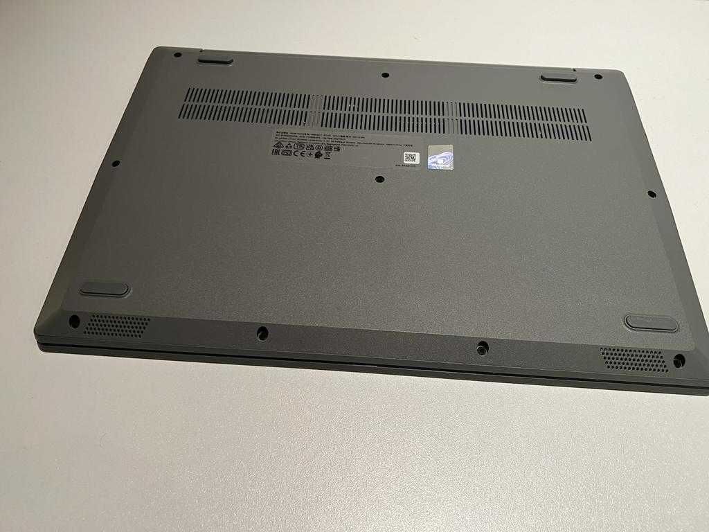 Lenovo ideapad 3  12 ram- 512 GB