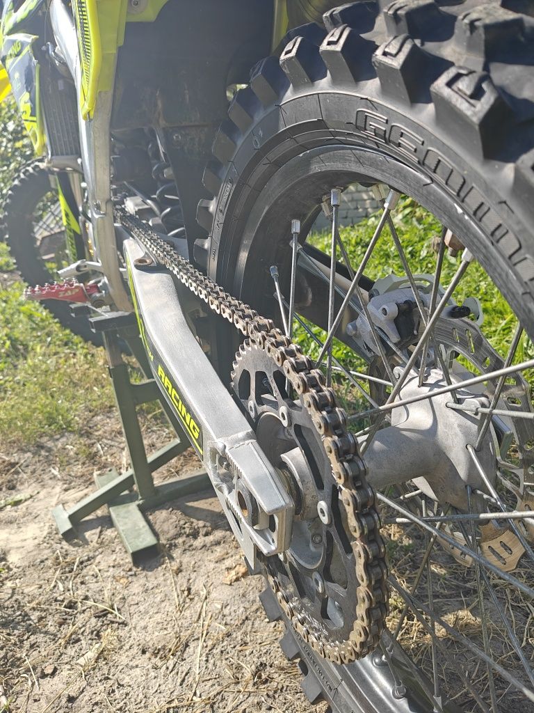 Suzuki RM-Z 250 2012 кросовий мотоцикл кросс Сузукі рмз 12
