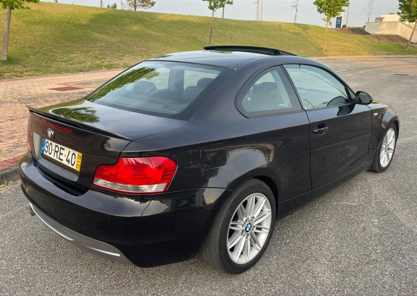 Bmw 120D coupe Pack M exterior