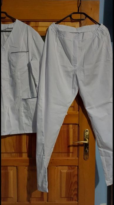 Strój medyczny uniform r.46
XXXL / 46 / 18: Nowy bez metki