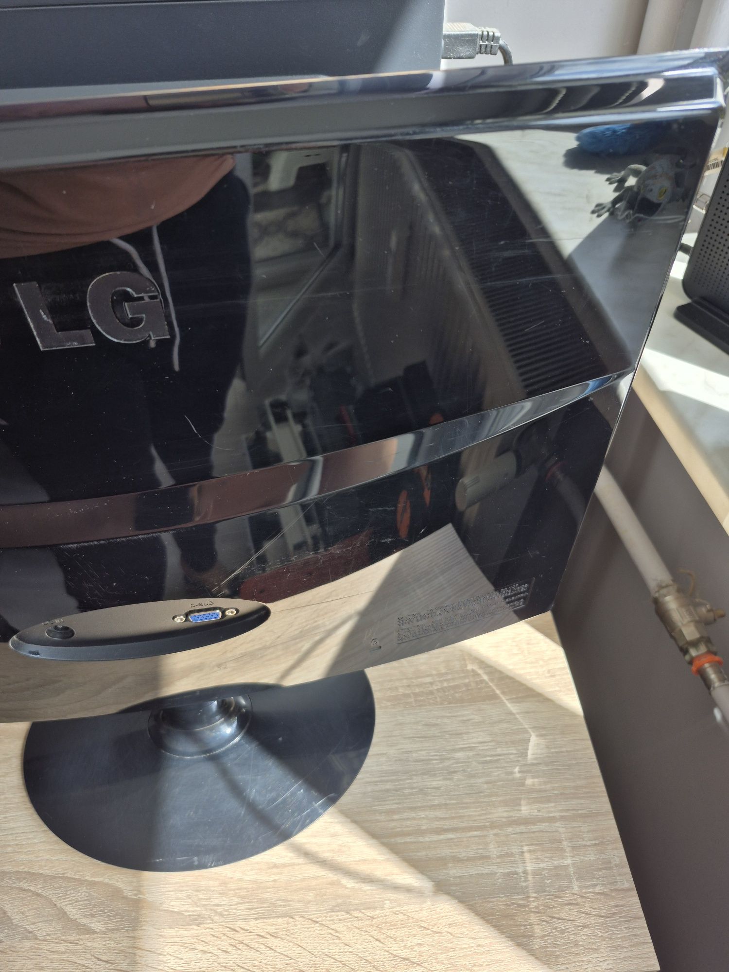 Monitor LG 20 cali