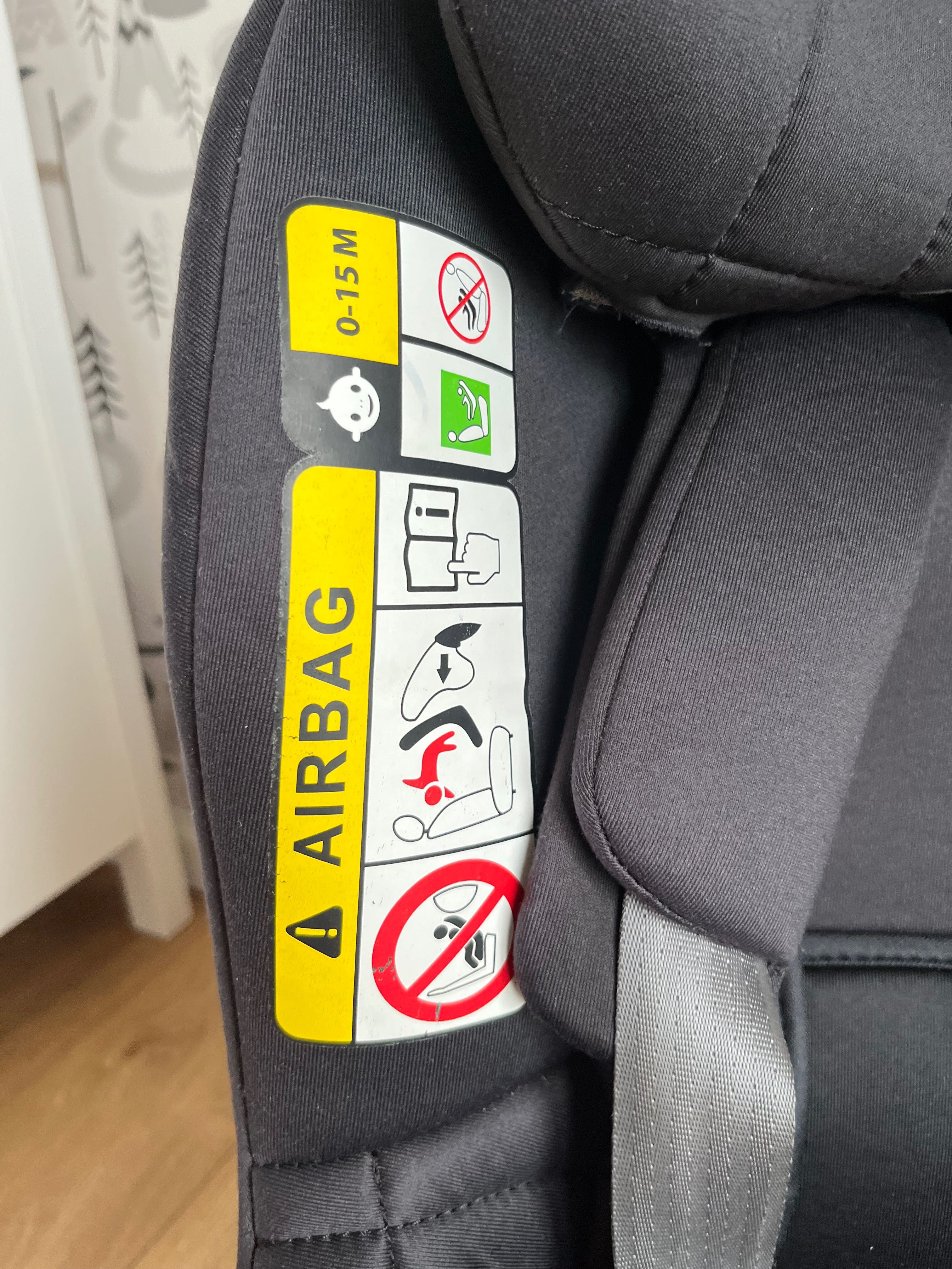 Fotelik Avionaut Aerofix sygnowany Venicci plus baza isofix