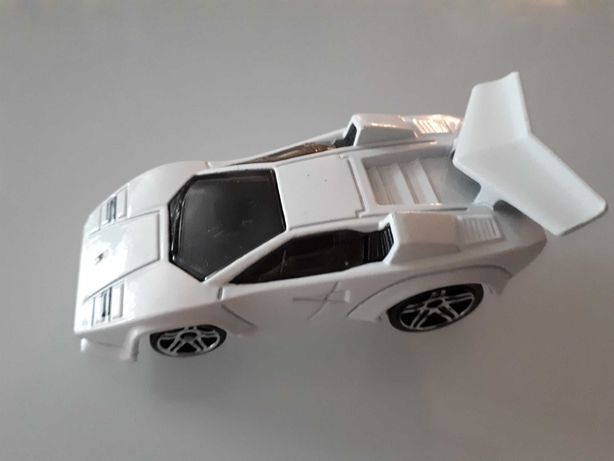 Lamborghini Countach 2004 Mattel resorak Hot Wheels okazja