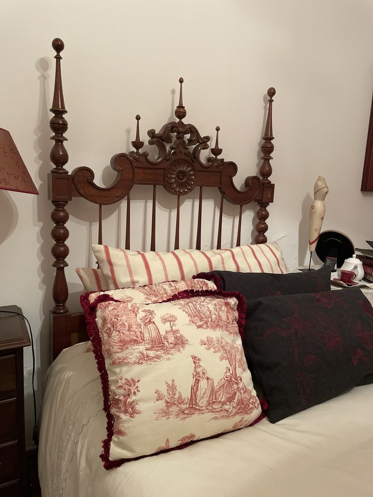 Cama de Solteiro com Colchão