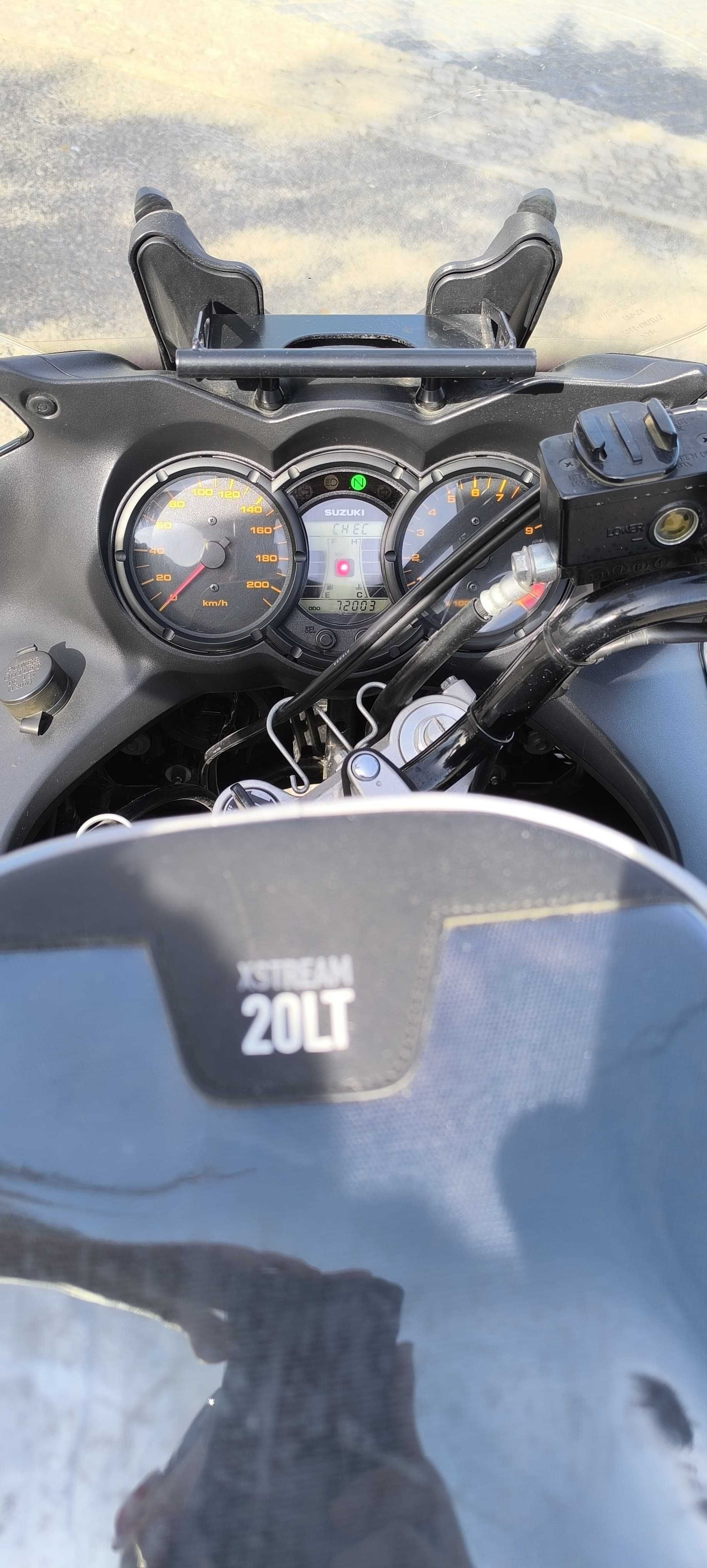 Suzuki DL 650 Vrestrom