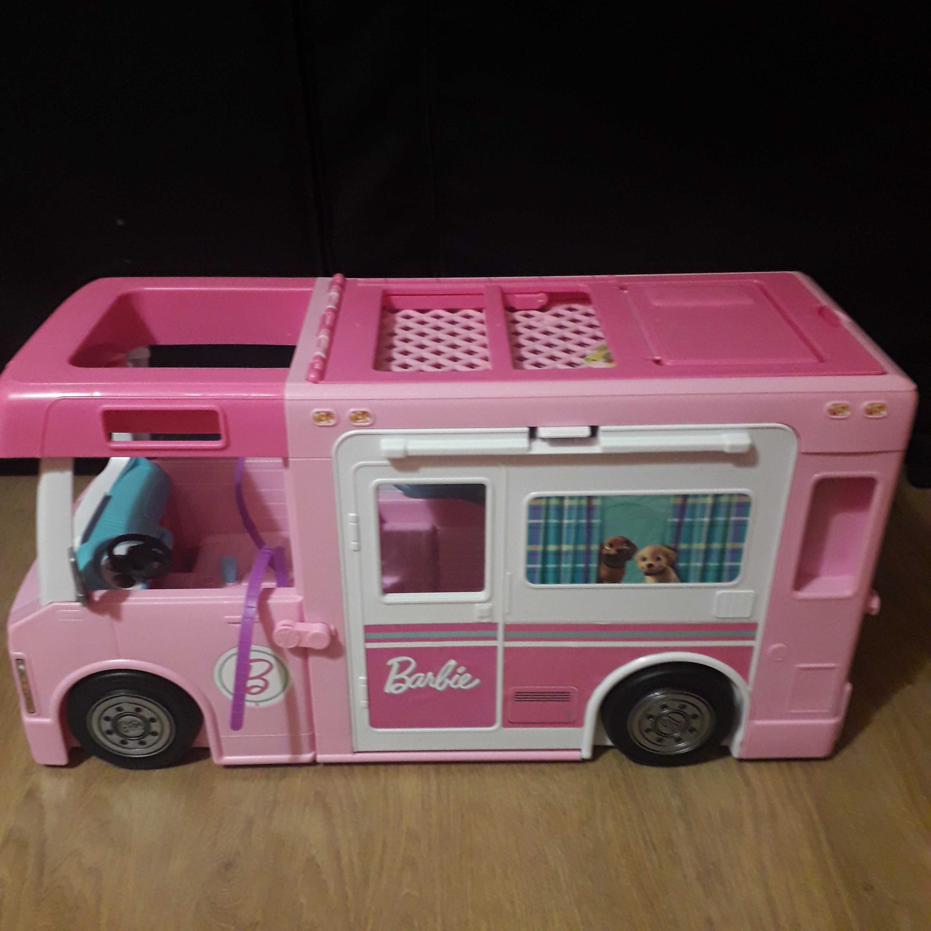 Barbie autocaravana nova