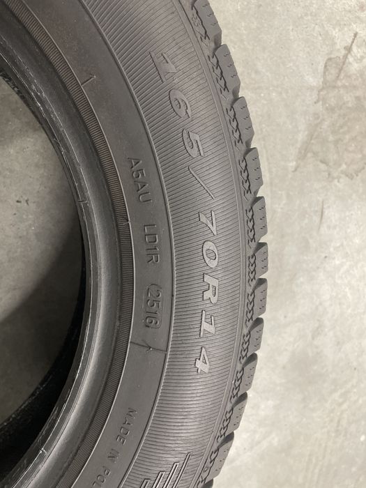 2x Opona zimowa 165/70 R14 Dębica