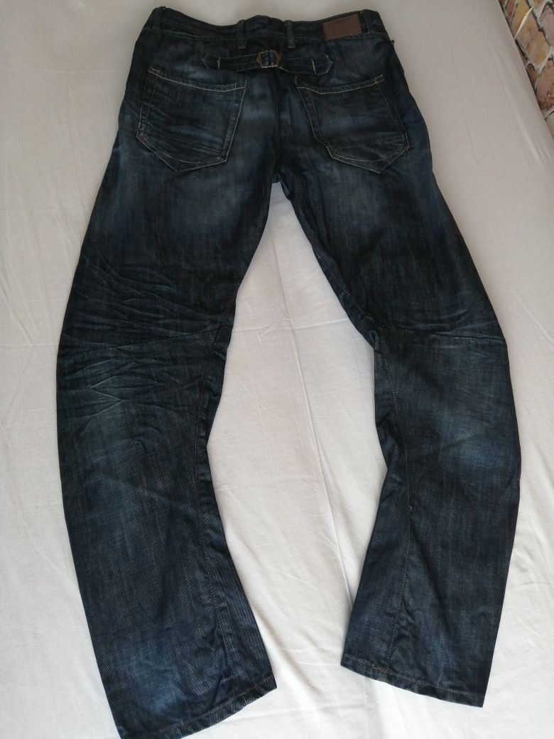 Spodnie jeansowe męskie (River Island)