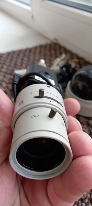 Камери відео нагляду різні одним лотом